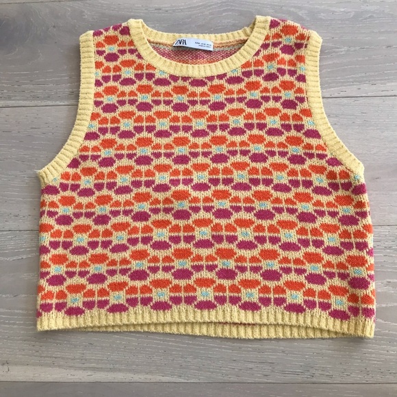 ZARA Retro FLORAL CROPPED SWEATER Vest sz medium M - Picture 4 of 9